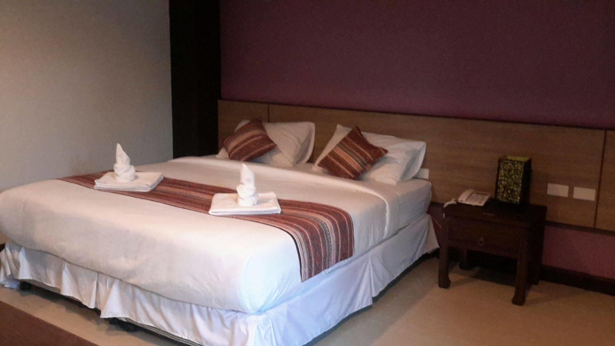 Oyo 1127 Baan Siam Hotel Chiang Rai Exterior foto